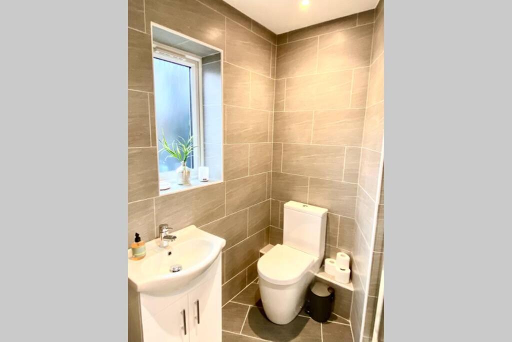 Stunning New Apartment Set In St Leonards On Sea Hollington  Eksteriør bilde